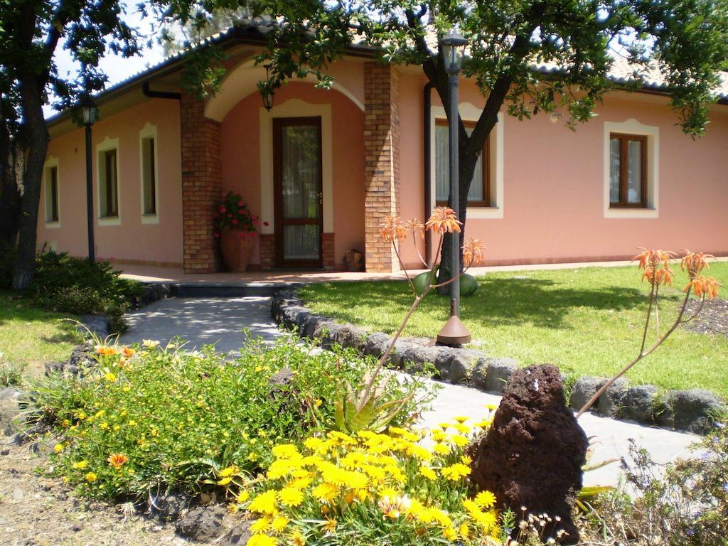 Poggiofelice B&B Zafferana Etnea Exterior foto